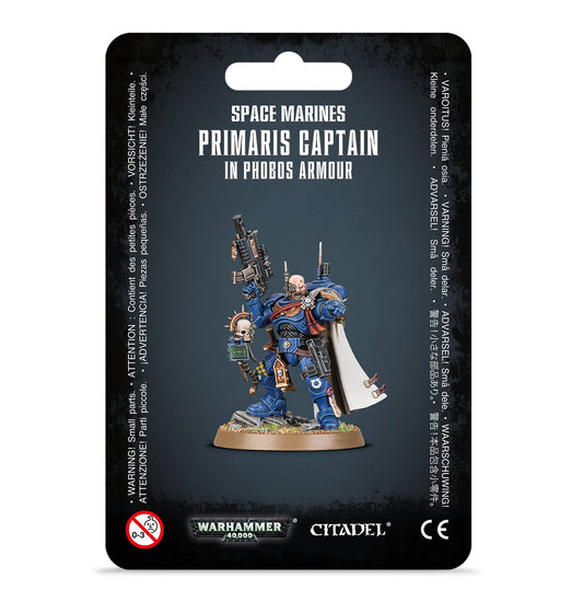 Warhammer 40K - Space Marines - Captain in Phobos Armour